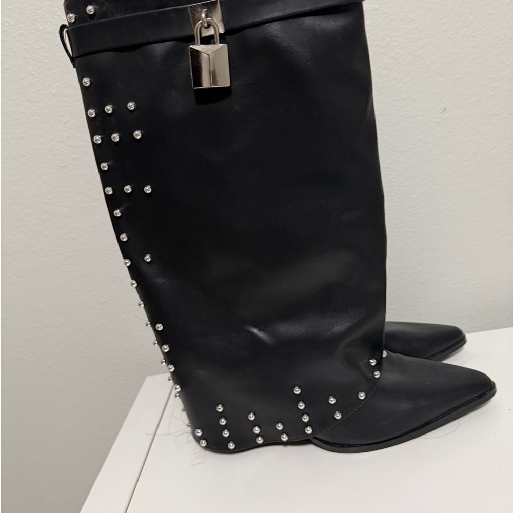 Black Studded Women's Boots